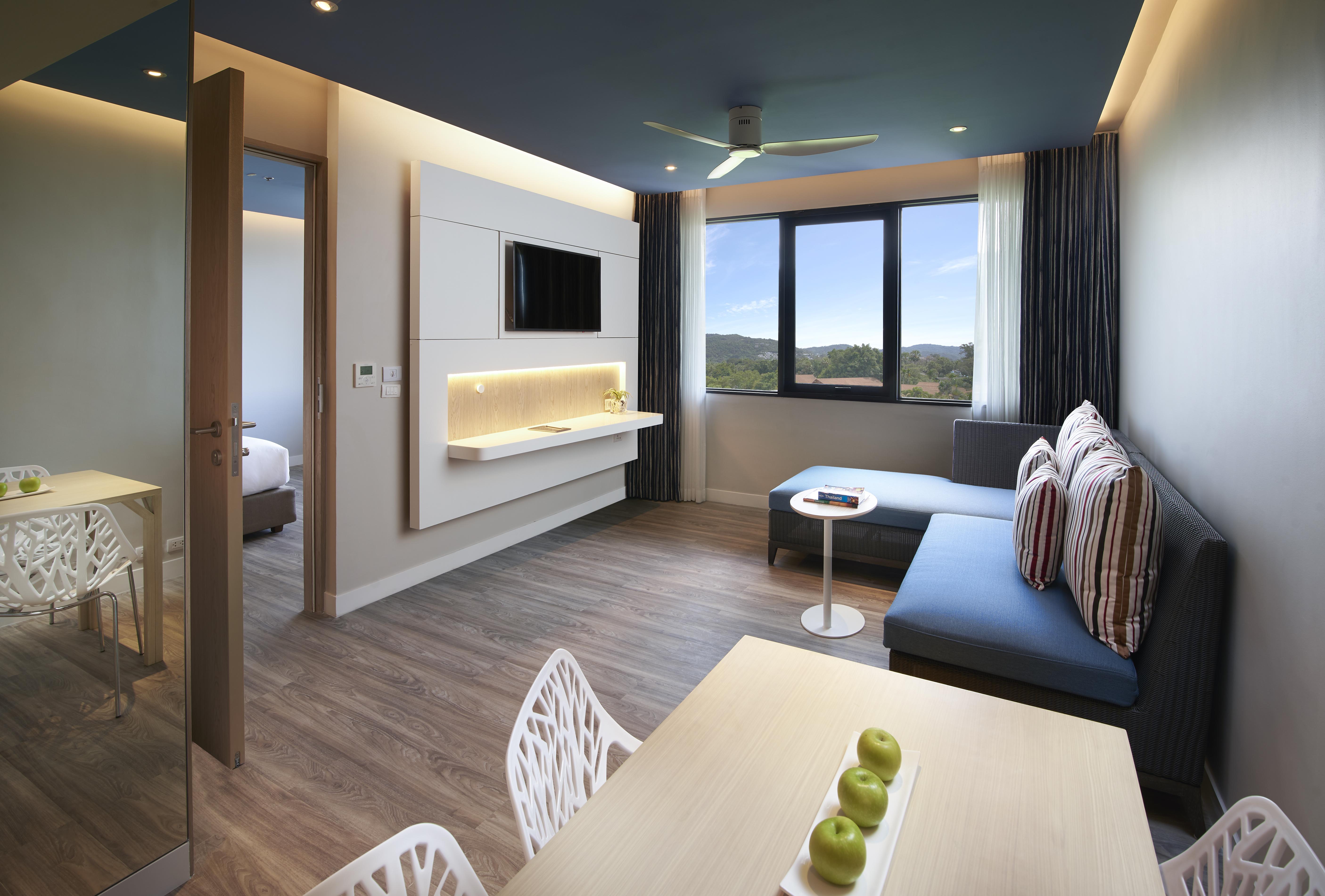 Отель Ozo Phuket Ката-Бич Экстерьер фото