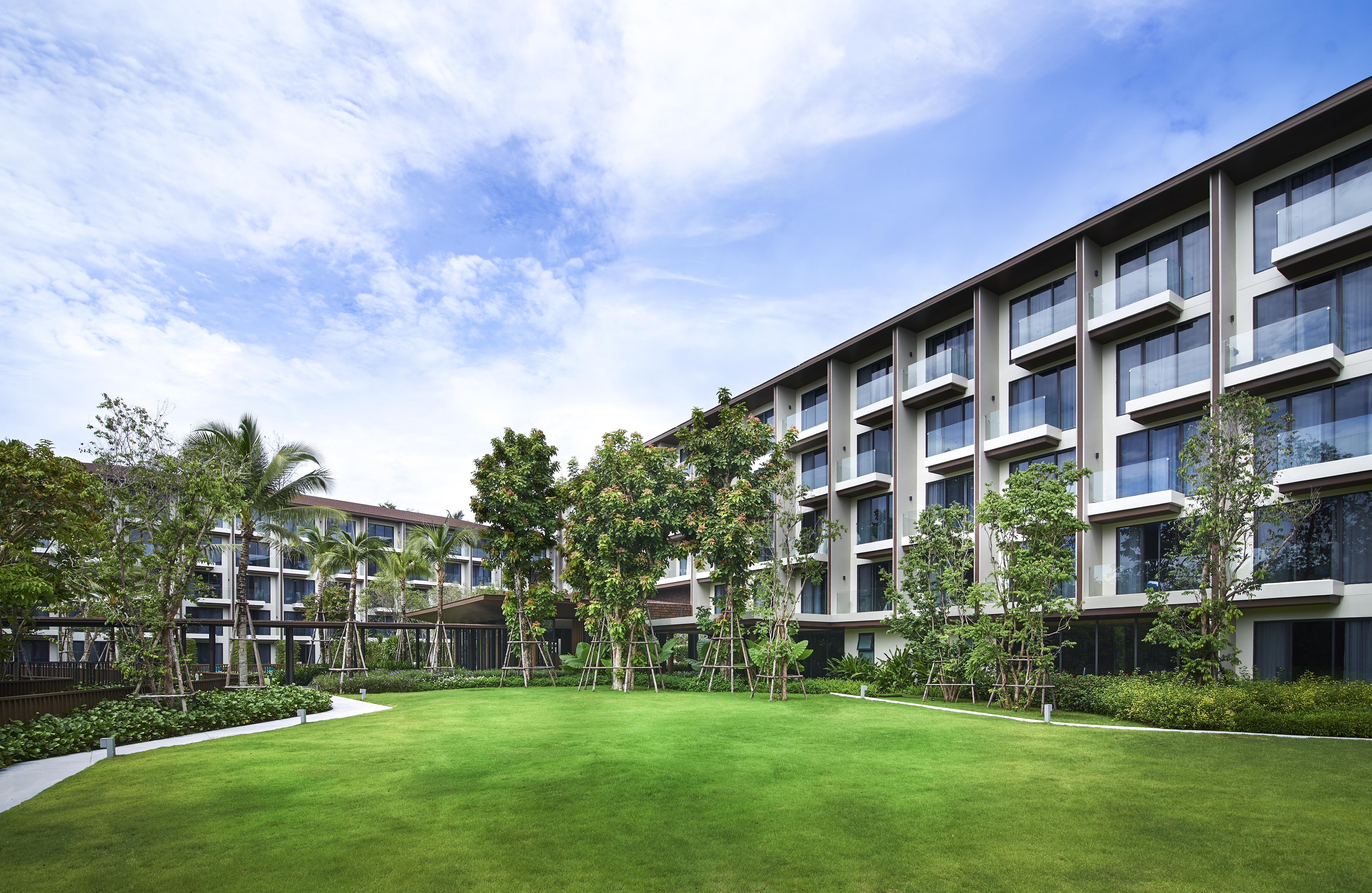 Отель Ozo Phuket Ката-Бич Экстерьер фото